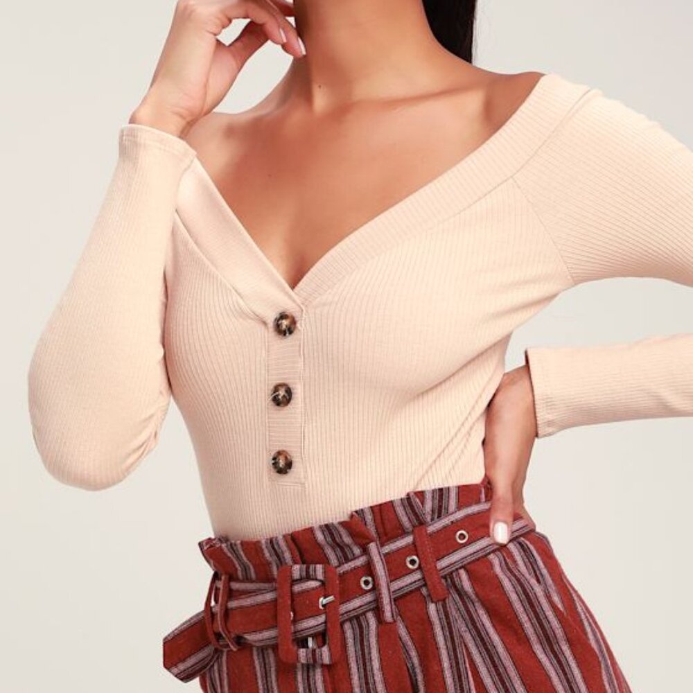 Lulus Lilyth Nude Ribbed Long Sleeve Off-the-shoulder Bodysuit Beige - Size S
